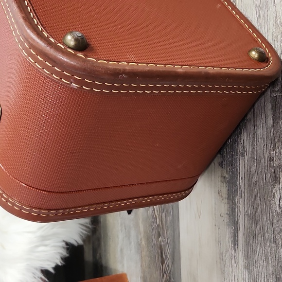 Vintage Lady Baltimore Vanity Train Case - Picture 12 of 16